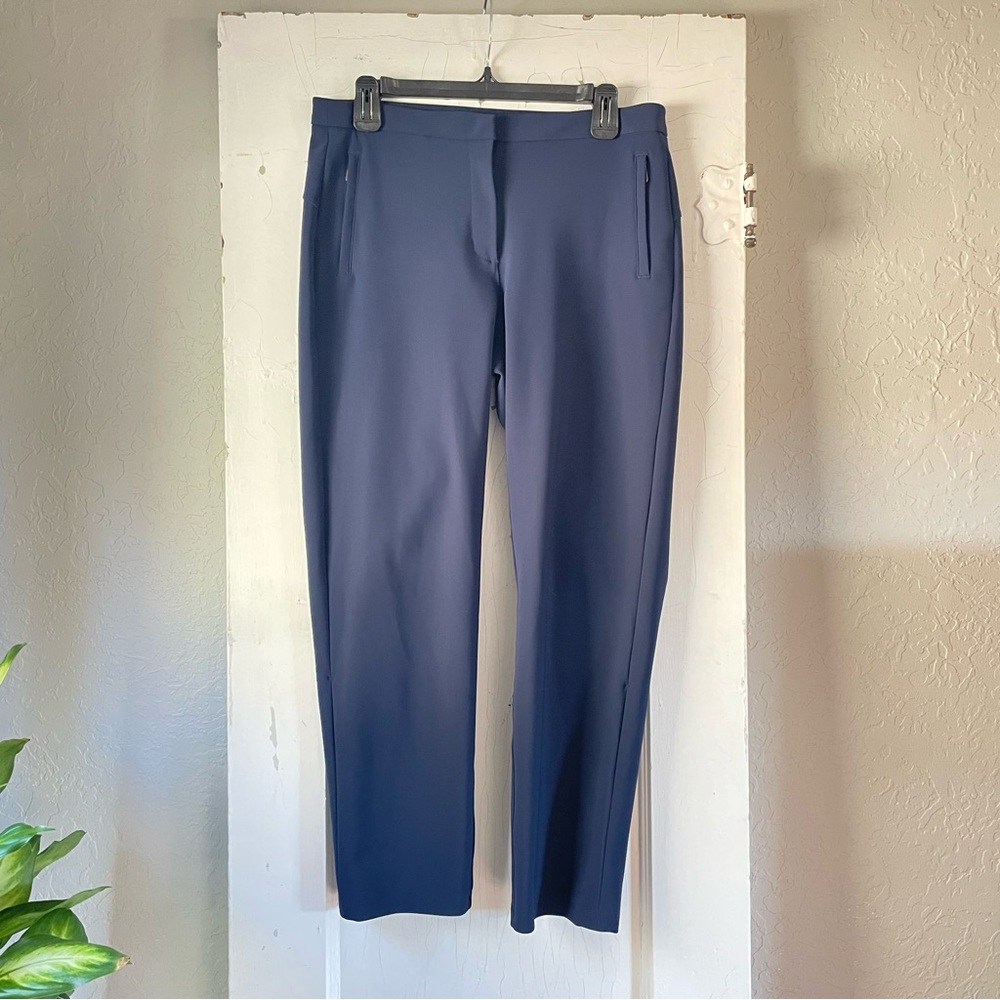 Lululemon On the Move‎ Navy Dress Pants
